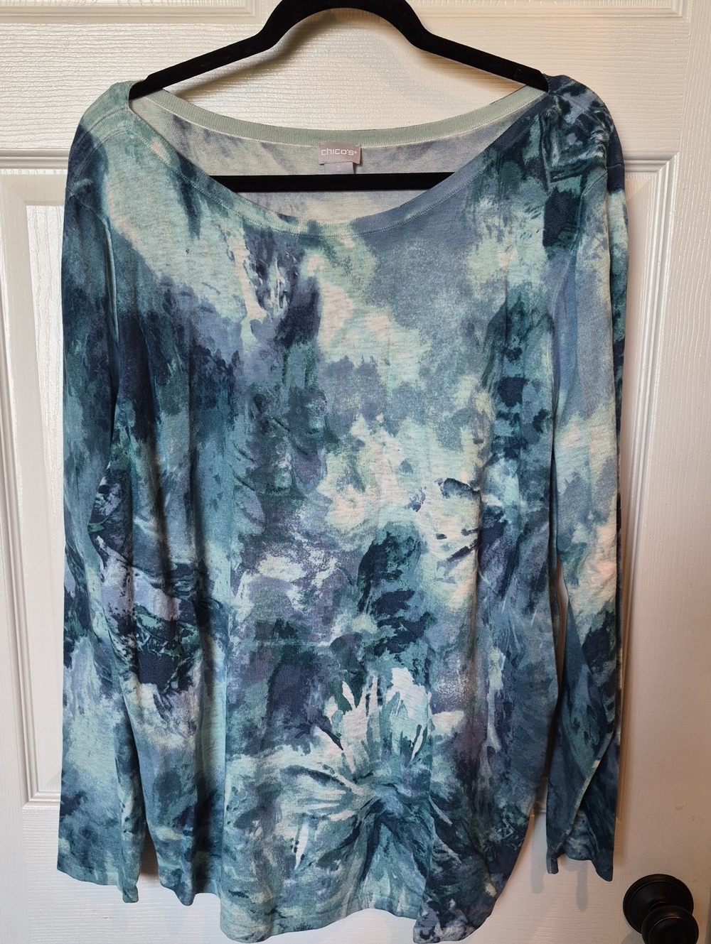 NWT Chico's Watercolor Teal and Blue Abstract Floral Long-Sleeve Sweater SizeXL